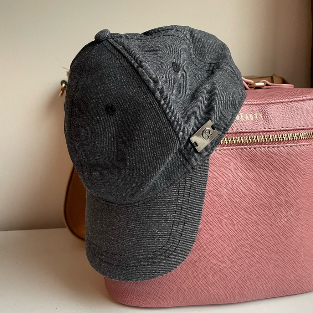 Gray Lululemon Hat